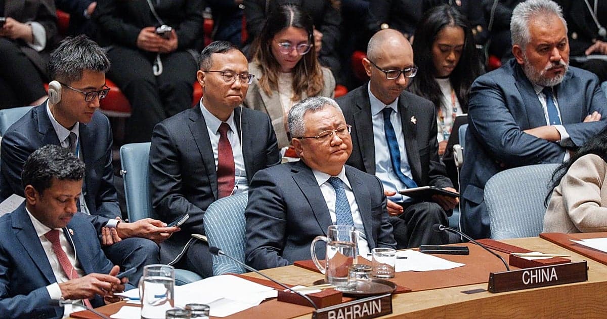 China abandona a Irán: el gigante asiático prioriza su petróleo