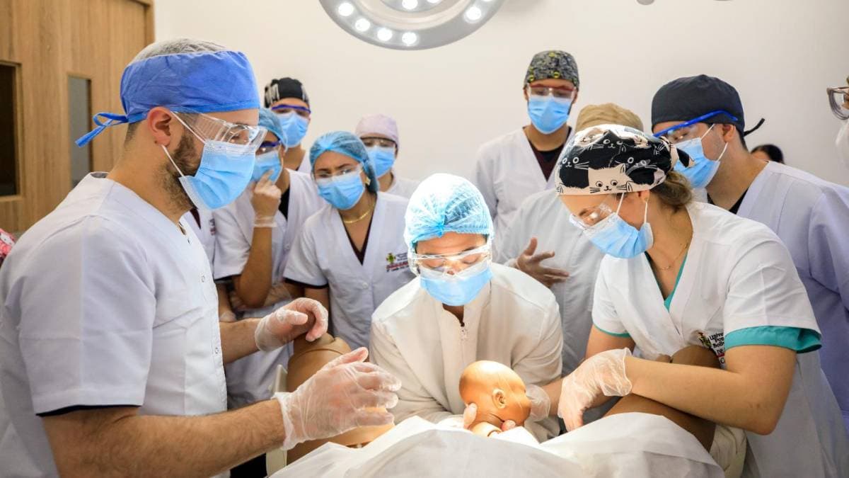 UPB inaugura clínica simulada: ¿progreso o elitismo?